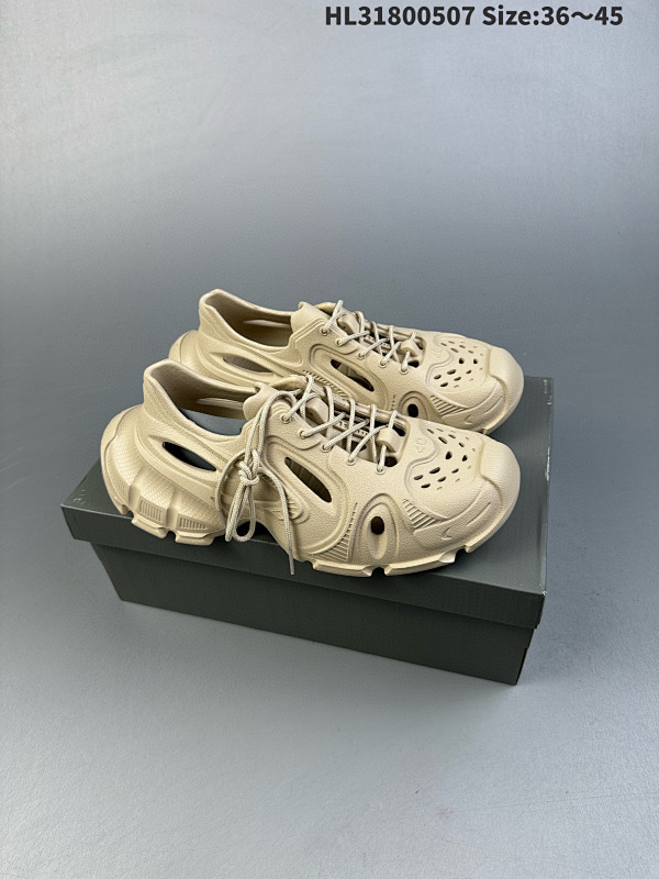 80 BALENCIAGA  巴黎世家洞洞鞋 超软运动洞洞拖鞋 炎夏必备编码 HL31800507 Size:3645