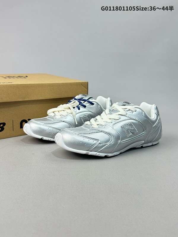 18036-44半 公司级 皮面 MiuMiu 缪缪 x New Balance NB530 新百伦530 液态银货号ECAP523059B 货号JMX-NLD-XYA308