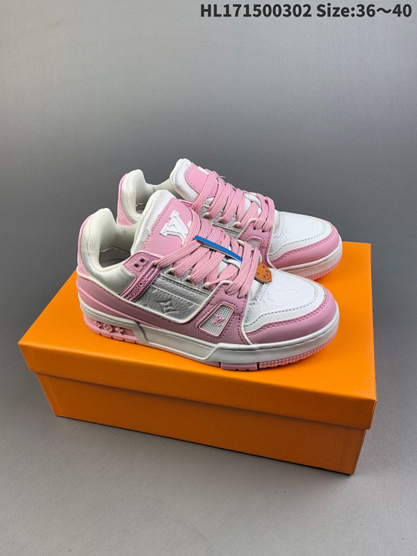 150 全新LV路易威登Louis Vuitton Trainer Sneaker Low休闲运动文化百搭板鞋  编码HL171500302