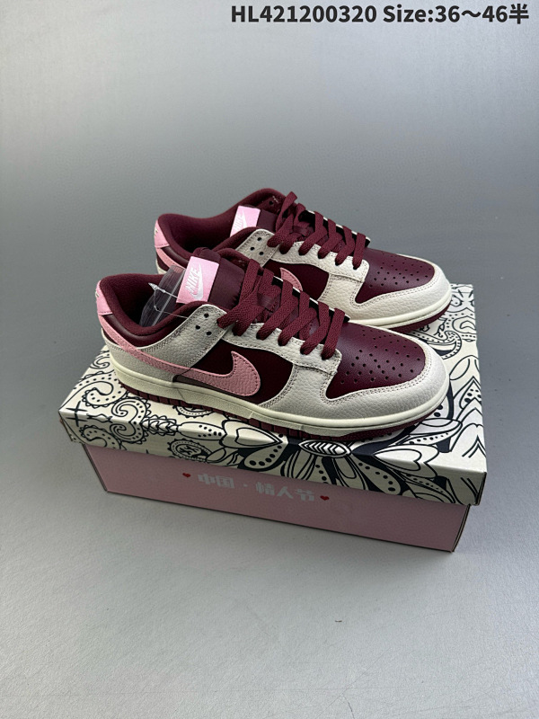 120 Nike/耐克 男女鞋真标半码制2021版窄楦版型采用荔枝纹牛剖革鞋面材质编码 HL421200320 Size:3646半DR9705-100