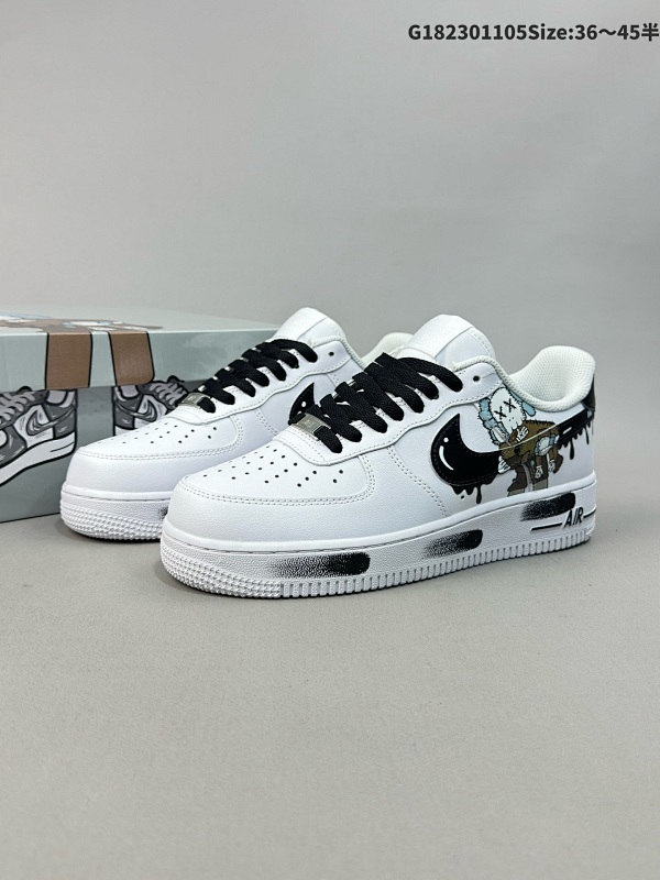 230 36-45半 官方爆款定制 KawsNike Air Force 1 Low07 小熊联名配色 空军一号低帮休闲板鞋货号CW2288-111