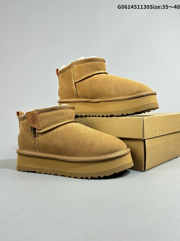 14535-40 UGG/雪地靴 女鞋广东原产采用TPU模压鞋面内嵌人造卷曲羊毛鞋面具有防水功能
