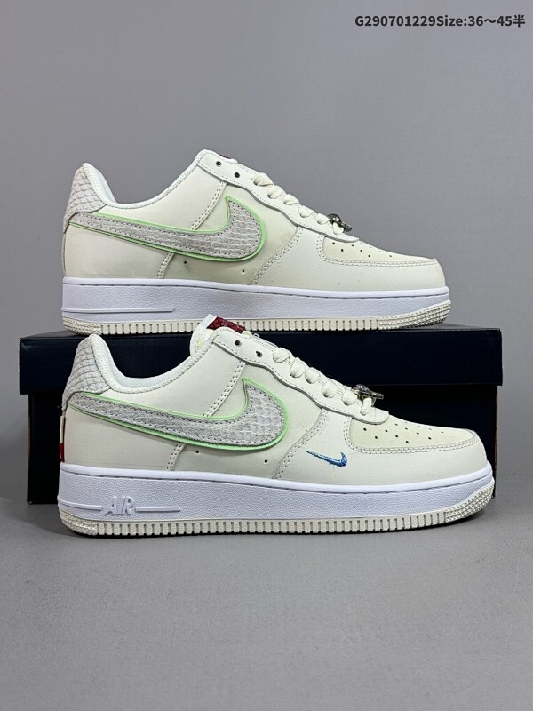 价7036-45半  耐克Nike Air Force 1 Low  空军一号低帮百搭休闲运动板鞋货号FZ5052-131