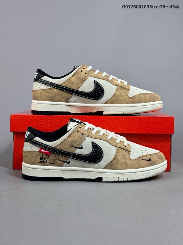 26036-45半 定制球鞋 Nike Dunk SB Low 耐克 SB 低帮 蛇年限定 棕灰黑 鞋身整体以灰色麂皮打造货号YX5066-267