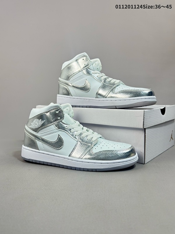 12036-45 Air Jordan 1 Mid SE "Metallic Silver" 中帮 银白 AJ1 乔丹1代 aj1 乔1 中邦 白银 乔丹篮球鞋系列货号FN5031-100