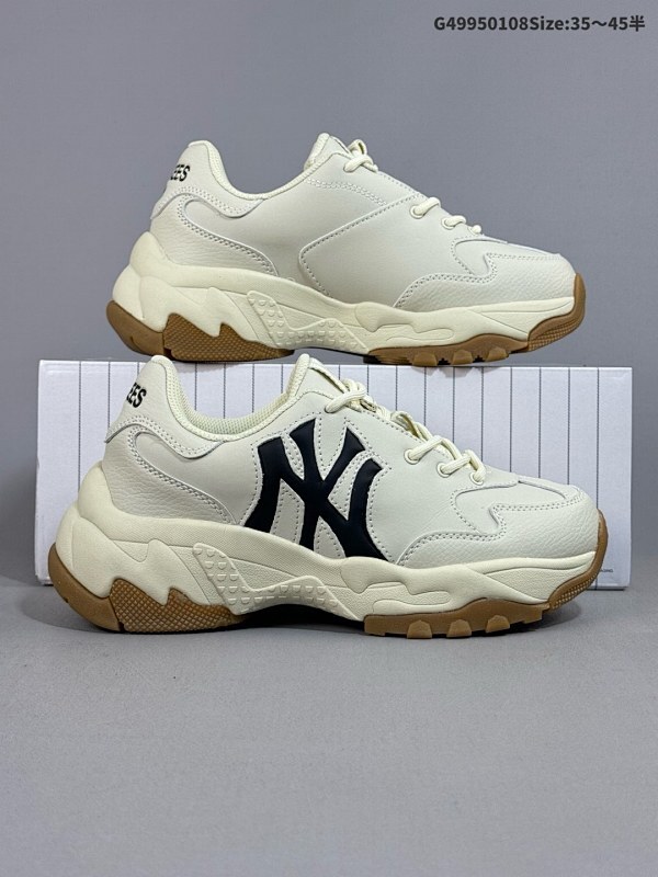 9535.5-45半集合 Korea韩国SS19限定发售NY美国榄球洋基队限定货号3ASHBWS4N50CRS