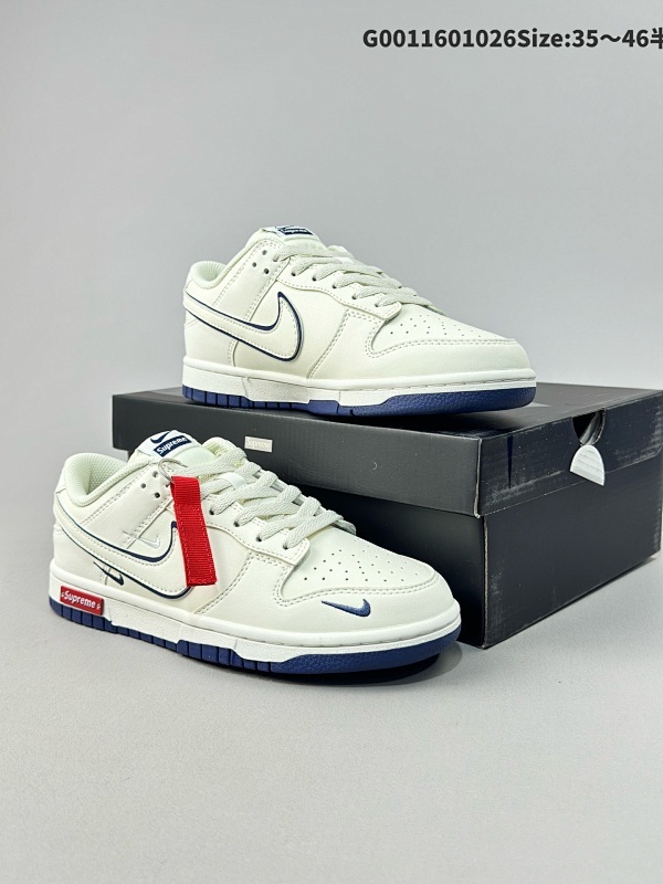 Supreme x Nike Dunk SB Low Sup x 耐克 SB 低帮 联名米藏青三勾 鞋身以米白色作为主色调货号DJ2024-013