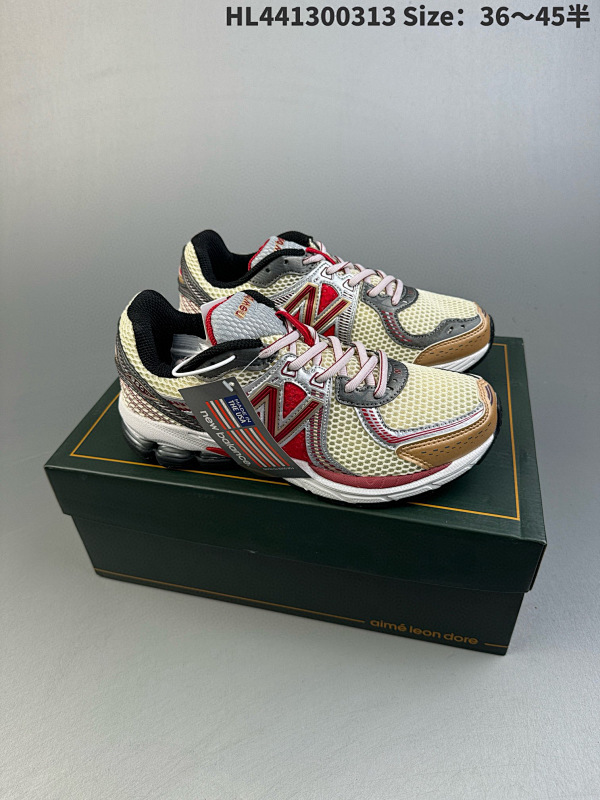 130 公司级向复古情怀豪华轿车致敬再度携手纽约时装品牌ID: HL441300313 Size3645半货号:ML860XC