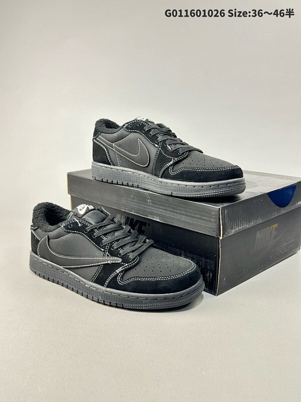 Travis Scott x Air Jordan 1 Low OG "Black Phantom" 低帮 倒钩4.0 黑武士倒勾联名货号DM7866-001