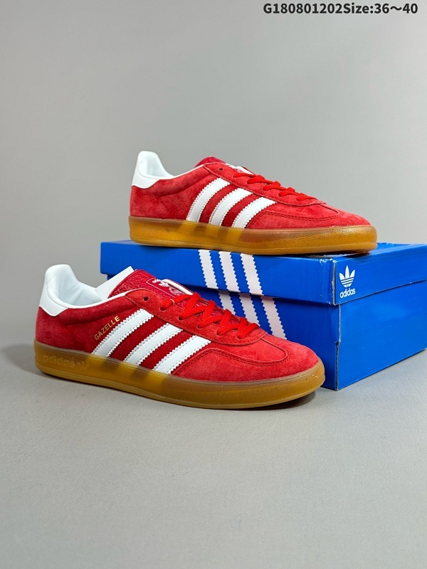 8036-40 阿迪达斯Adidas Gazelle Indoor Trainers 羚羊内训系列低帮复古百搭休闲运动德训风板鞋 IE7002