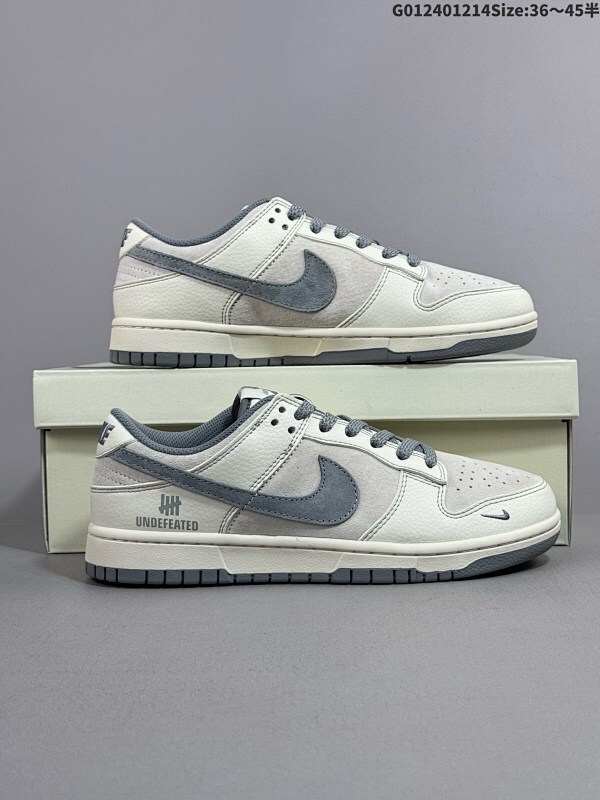 24036-45半 定制球鞋 Undefeated x Nike Dunk SB Low Und x 耐克 SB 低帮 联名米白灰 货号BB7518-003