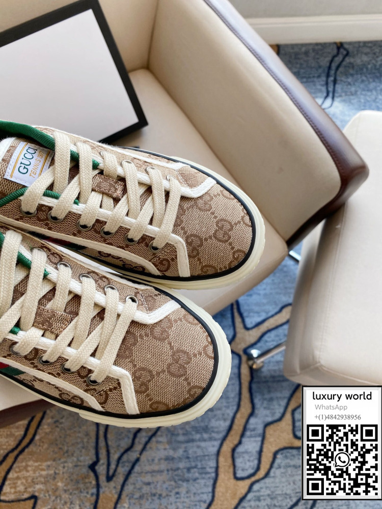 gucci-tennis-1977-high-top-sneaker-gg-canvas-shoes-cheap-store (8).jpg