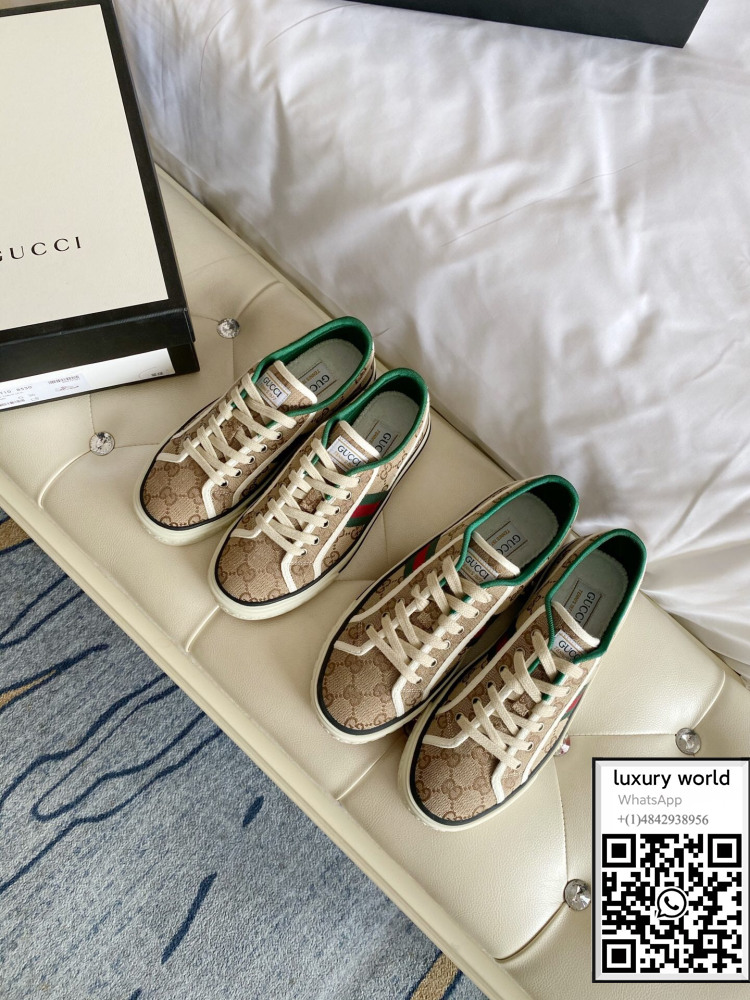 gucci-tennis-1977-high-top-sneaker-gg-canvas-shoes-cheap-store (10).jpg