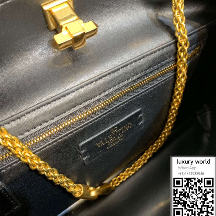 valentino-roman-stud-single-handle-bag-with-maxi-studs-cheap-online (8).jpg