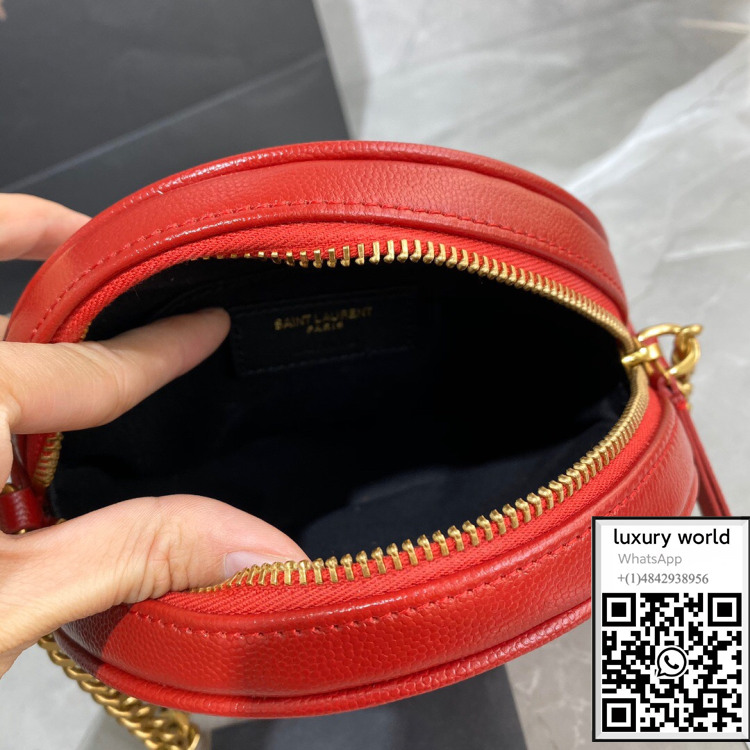 ysl-saint-laurent-vinyle-round-camera-bag-chain-bags-ysl-bags-replica-cheap-online (17).jpg