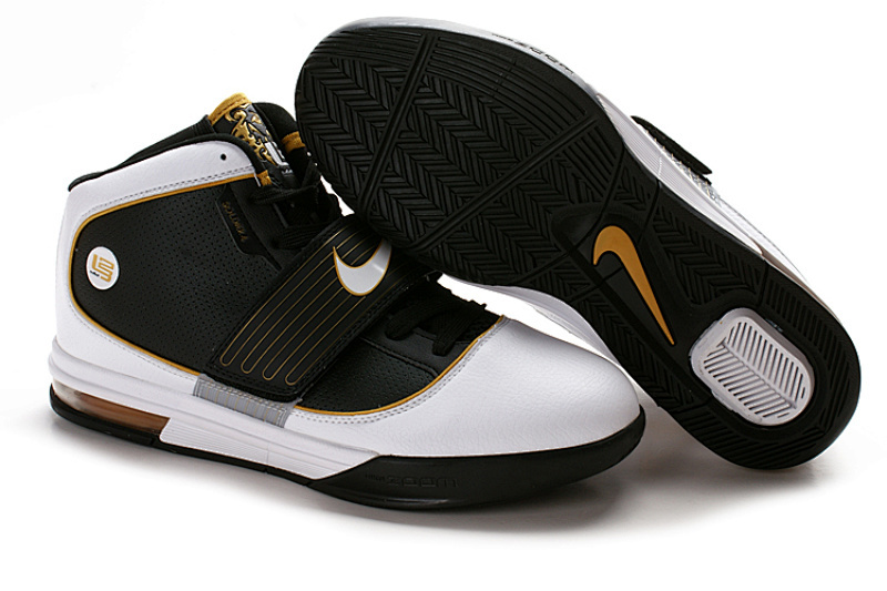 品牌运动鞋 耐克/nike james小皇帝詹姆斯战靴 士兵4代训练篮球鞋