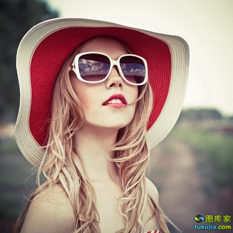 帽子草帽凉帽帽子广告帽子海报遮阳帽女士帽子美女jpg319