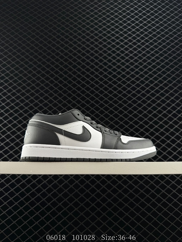 140 乔丹Air Jordan 1 Low AJ1 乔1 乔丹1代aj1 低帮复古文化休闲运动篮球鞋。缝线细节搭配后跟刺绣 Wings 标志，彰显 JORDAN 品牌与众不同的专属格调。皮革鞋面，塑