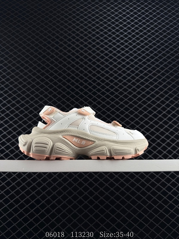 150 NY美国榄球洋基队限定 x MLB Big Ball Chunky Mesh 厚底老爹系列低帮魔术贴轻量休闲运动慢跑鞋凉鞋 货号：3ASDW0153（GP004） 尺码：35-40 编码：11