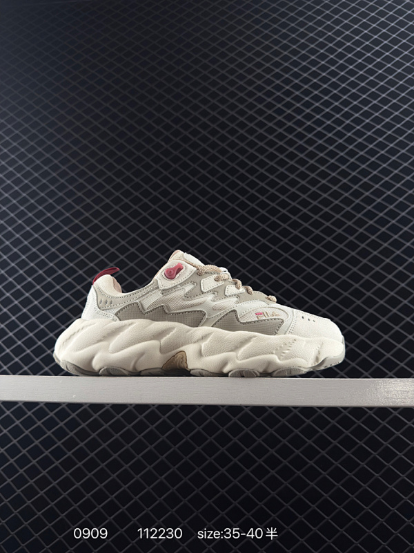 150 FILA斐乐官方蕨草鞋FERN女鞋运动鞋户外老爹鞋秋季休闲鞋鞋子 货号：F12W421106A0B Size:看图所示 编号：112230