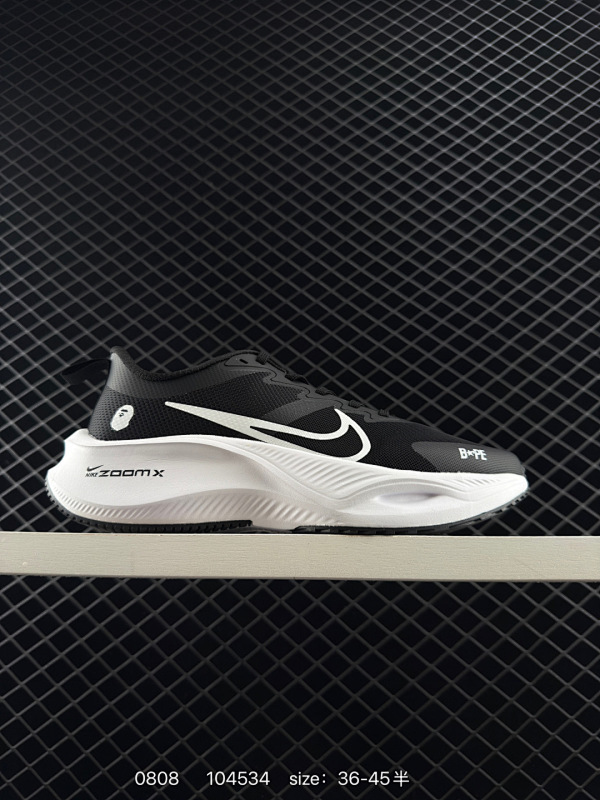 170 Nike Pegasus Plus 舒适百搭防滑耐磨 低帮 休闲跑步鞋 采用全新双层超轻透气网眼布材质 内里嵌入定型海绵  中底搭载前Zoom 全掌React配置 货号:CK4318 159