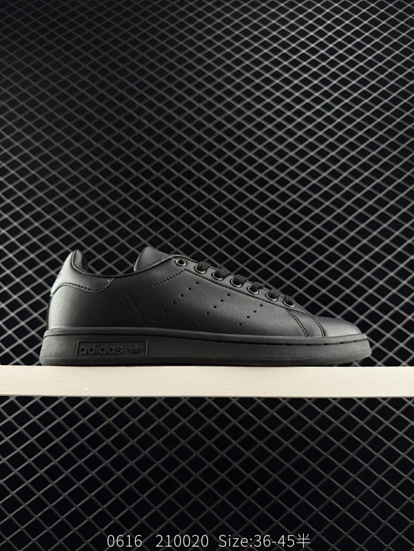 100 阿迪达斯Adidas Originals Stan Smith 史密斯经典百搭复古休闲运动板鞋 男女鞋原楦真标带半码#正确渐变无色差版本高密度EVA发泡软中底拉帮工艺 货号：M20327 尺码