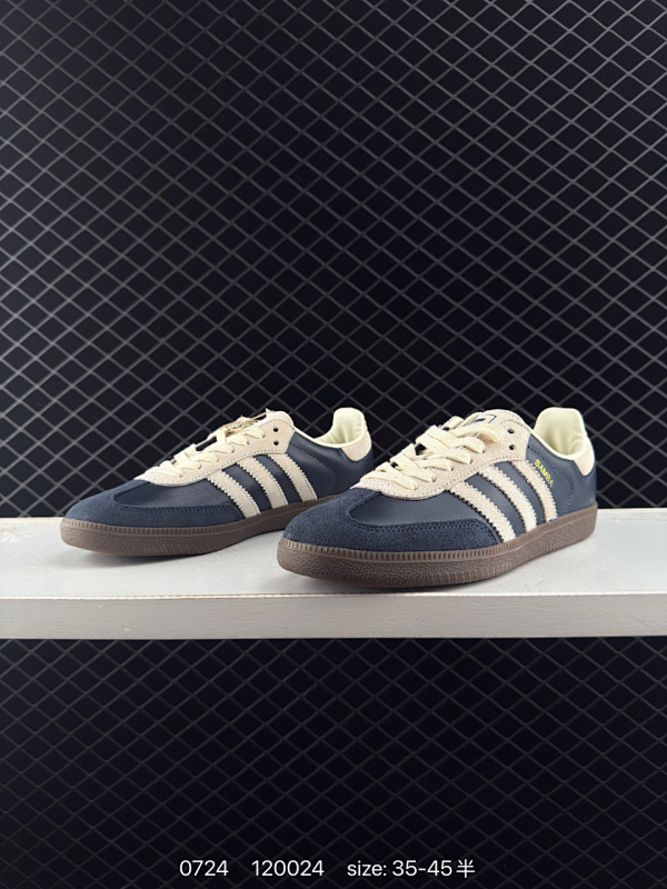 120 Adidas/阿迪达斯 男女鞋真标半码制，升级原楦原纸版数据开发，采用移膜牛剖革革组合翻毛皮饰片鞋面材质，内环保可再生海玻璃鞋垫，外置RB耐磨防滑橡胶大底❗️带你回味最原始的永远经典，阿迪达斯