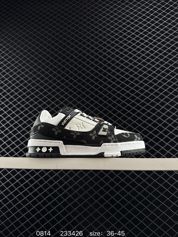 130 真标✅Louis Vuitton Trainer Sneaker Low 全新 LV 路易威登 休闲运动文化百搭板鞋  ID:233426 Size:36-45  详情       ¥ 130