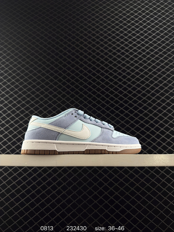 150 真标 耐克 Nike Sb Dunk Low Pro 男女同款运动鞋复古板鞋。采用柔软皮革鞋面，经久耐穿，塑就如元年款 Dunk 般的复古质感。鞋头透气孔，搭配鞋口和鞋舌形状，忠实沿袭元年款经