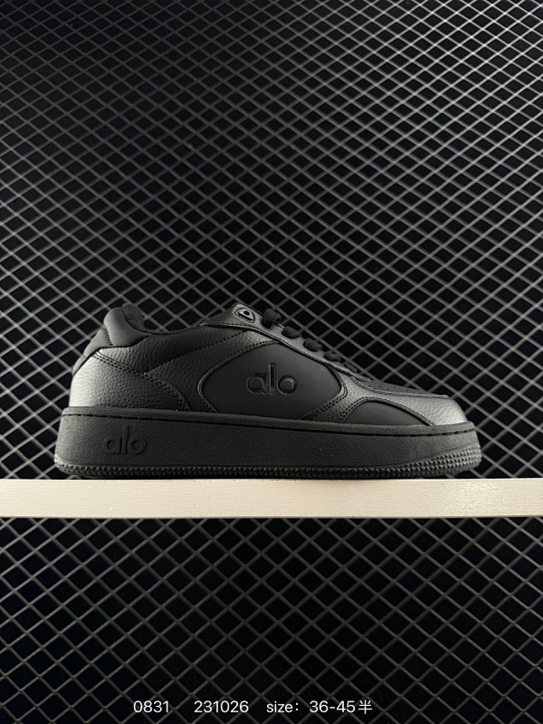 130 alo Recovery Mode yoga 易梦玲 Jisoo智秀同款小白鞋  等多位明星同款上脚  主打各大平台外贸主推 佛山大厂采购原材料多处细节一步到位  一款随意搭配的都好看的鞋子a