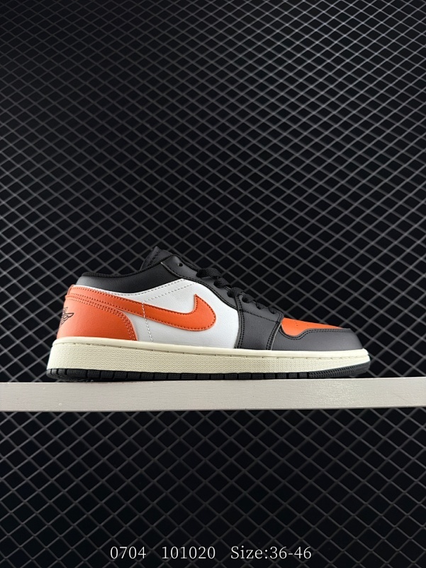 100 Air Jordan 1 Low "Shattered Backboard" 低帮 扣碎篮板 AJ1 乔丹1代 aj1 乔1 低邦 黑白橙 男女同款 乔丹篮球鞋系列 2025年，Jordan