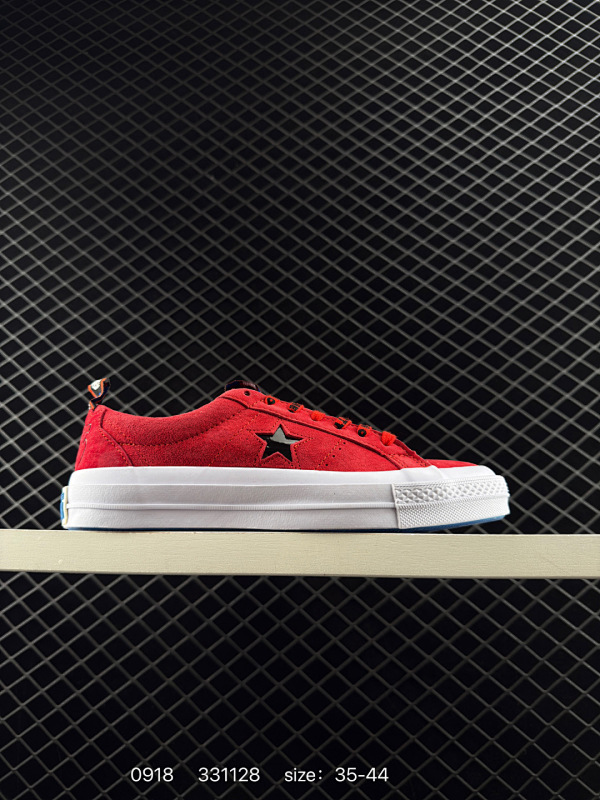 140Converse All Star Squaretoe OX 匡威日产方头简约百搭舒适低帮帆布鞋  #鞋款整体平衡感做得很好，简约又自然，让人不觉得会轻易过时。 尺码：35 36 36.5 37