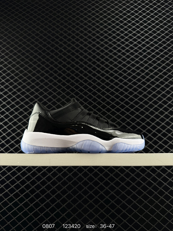 100 Nike Air Jordan 11 Retro Low"Concord"AJ11代迈克尔·乔丹 耐克 低帮运动文化篮球鞋 货号：AH7860-103 尺码：36-47 编码：123420