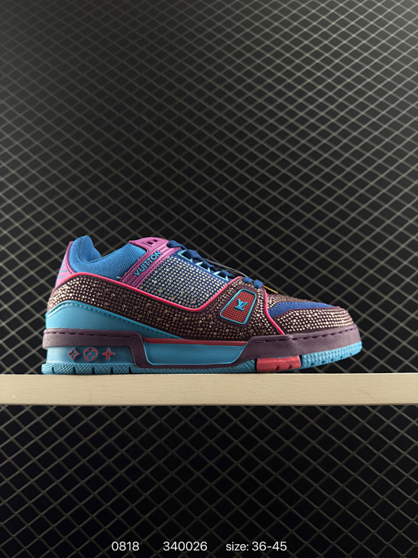 130 Louis Vuitton/路易威登 广东原产，采用皮革鞋面材质，，内里全小羊皮打造及去味海玻璃脚垫，外置耐磨橡胶大底❗全新LV路易威登Louis Vuitton Remarque Low经典