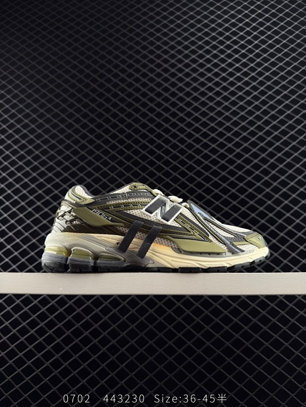 150 New Balance M1906系列 复古单品宝藏老爹鞋款 公司级 复古元素叠加 质感超级棒 楦版型材料细节做工精细 作为NB最经典的档案鞋型之一 与2002一样，1906有着NB最成熟的技