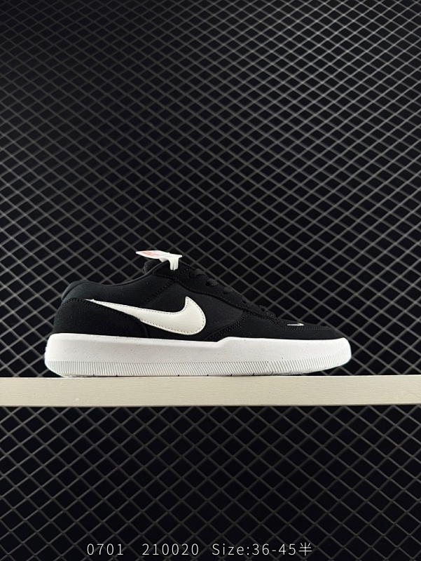 100 耐克Nike SB Force 58低帮休闲板鞋 是一款将前沿创新带入街头的单品 它具有硫化杯底 具有出色的耐用性和灵活性 使用帆布和绒面革 在饰面上放置通风口 货号：CZ2959-001 尺