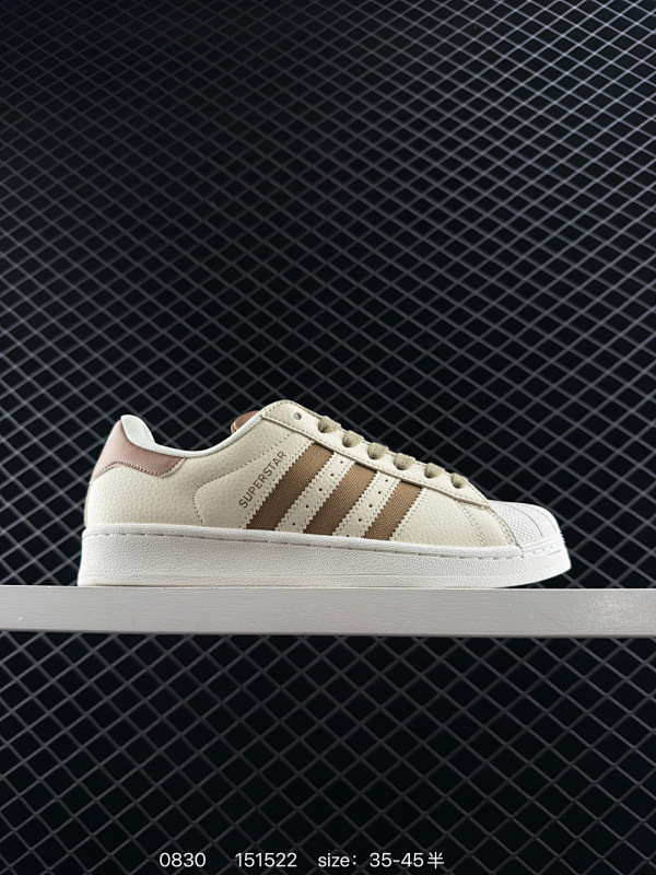 110 阿迪达斯 adidas Originals Gazelle INdoor 贝壳头 三叶草休闲防滑耐磨低帮板鞋 鞋头出色设计 塑就出众贴合感 稳固的后跟贴合足部曲线设计 软弹舒适 不易磨脚 橡胶