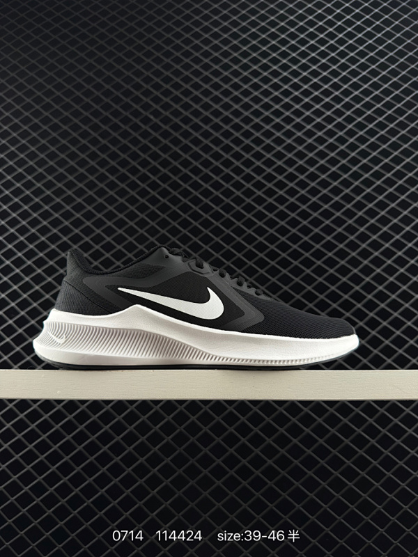 120 真标✅耐克Nike Air Zoom Pegasus 10 超级飞马涡轮增压马拉松休闲运动慢跑鞋 货号：C19981-006 尺码：39 40 40.5 41 42 42.5 43 44 45