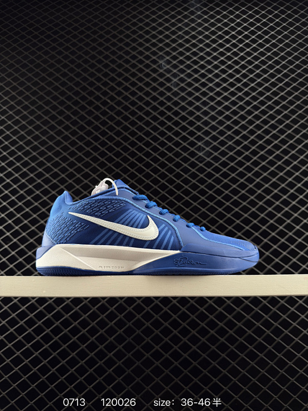 130 【公司级】NIKE耐克Sabrina 2 EP 防滑耐磨 男女子低帮减震实战篮球鞋 Sabrina Ionescu 的成功早已眾所周知。 她在場上能有這等表現，是因為日以繼夜在體育館不斷重複練