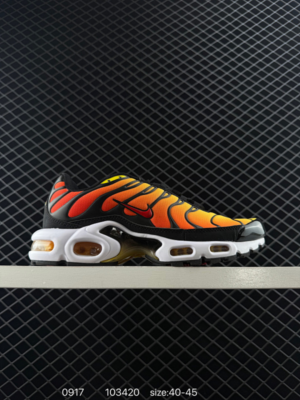 100 耐克 Nike Air MAX PLUS 气垫网面复古运动休闲慢跑鞋 货号:DM2362 002  码数：36 37 38 39 40 41 42 43 44 45 编号：103420  详情