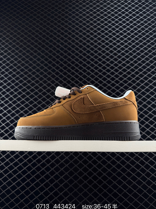 120 ✅Nike Air Force 1‘ 07 棕褐 原楦头原纸板 打造纯正空军版型 专注外贸渠道 全掌内置蜂窝气垫 #原盒配件 原厂中底钢印、拉帮完美    货号：IB4617-222