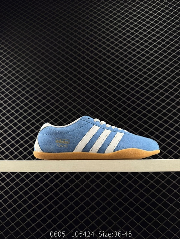 120 阿迪达斯Adidas Originals Tokyo  东京限定系列 复古百搭薄底德训运动T头鞋 采用复合牛津布组合翻毛皮饰片鞋面材质 外置RB橡胶大底 将经典与现代完美融合 推出薄底鞋系列