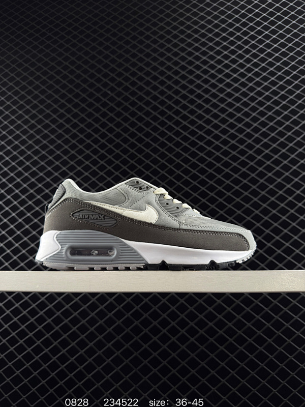 110 真标✅Nike Air Max 90 初代复古气垫百搭休闲运动慢跑鞋复古小气垫史上第一双可视气垫跑鞋 凭借着 Air max 气垫带来的舒适脚感和鞋面面料上的不断精进 才使得在现如今都是复古慢