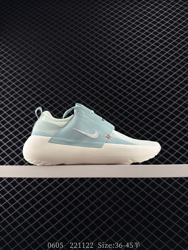 110 耐克WMNS NIKE TANJUN 耐克网面轻便透气跑步鞋 伦敦 货号：DV8405 110 尺码：36 36.5 37.5 38 38.5 39 40  编码：221122  详情