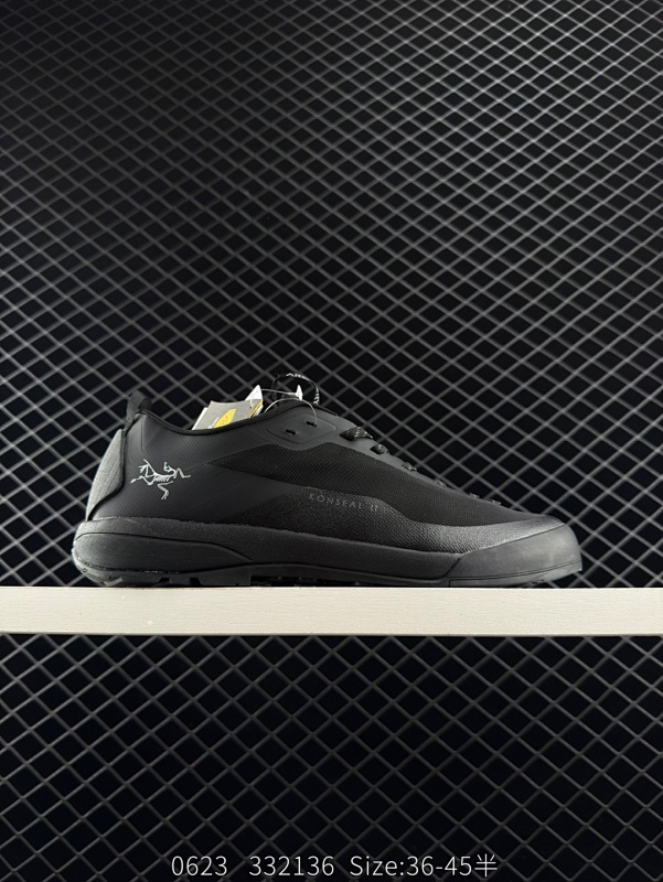 180 【公司级】始祖鸟男女鞋 Arcteryx Konseal LT 户外高性能超轻舒适透气 休闲运动徒步登山鞋 始祖鸟  这款KONSEAL 户外鞋的设计可应对多数技术路线和长途徒步。灵感来自野外