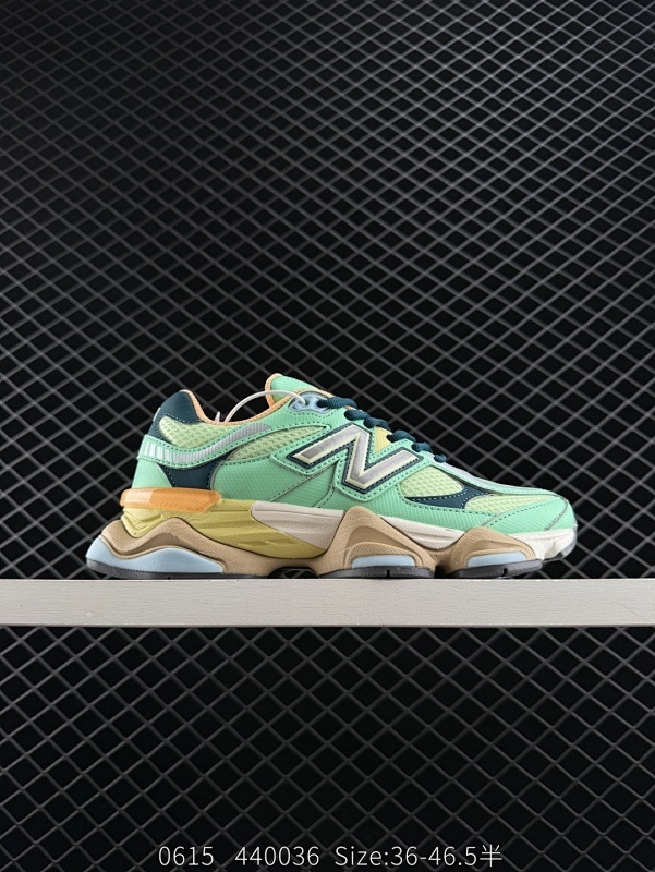 180 新百伦NB Joe Freshgoods x New Balance 公司级版本NB9060 复古休闲运动慢跑鞋 鞋款灵感源自设计师本人对夏日的怀日回忆。鞋面大身由空间双格及磨砂鞋面拼接而生，