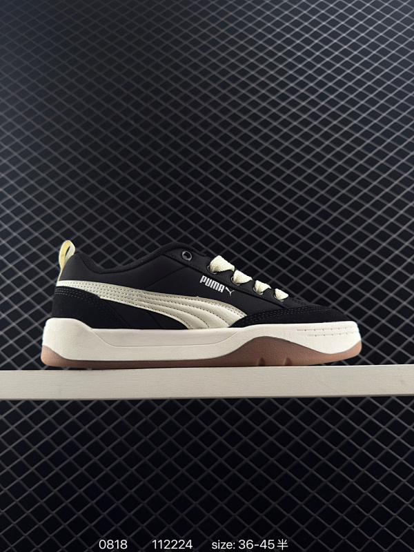 120 Puma Park Lifestyle  彪马防滑耐磨低帮德训板鞋 孔眼底座和脚趾凸起由猪八革材料制成 支持侧踏时的踏步工作 即使在健身房等使用环境中也能确保透气性 像吸盘一样的设计是为了提高