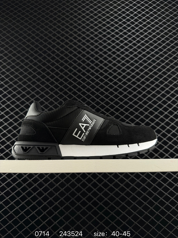 120 EMPORIO ARMANI阿玛尼 EA7 皮革 圆头系带 低帮 生活休闲鞋 男款  货号：X8X027 尺码：40-45 编码：243524  详情          ¥ 120