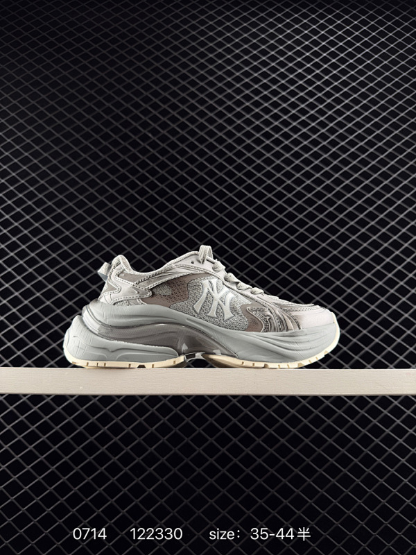 150 公司级✅MLB CARGO CHUNKY 纽约洋基队 时尚百搭休闲运动潮流 防滑耐磨 低帮 老爹鞋 货号:3ASHW075N 尺码:35.5 36 36.5 37.5 38 38.5 39 4