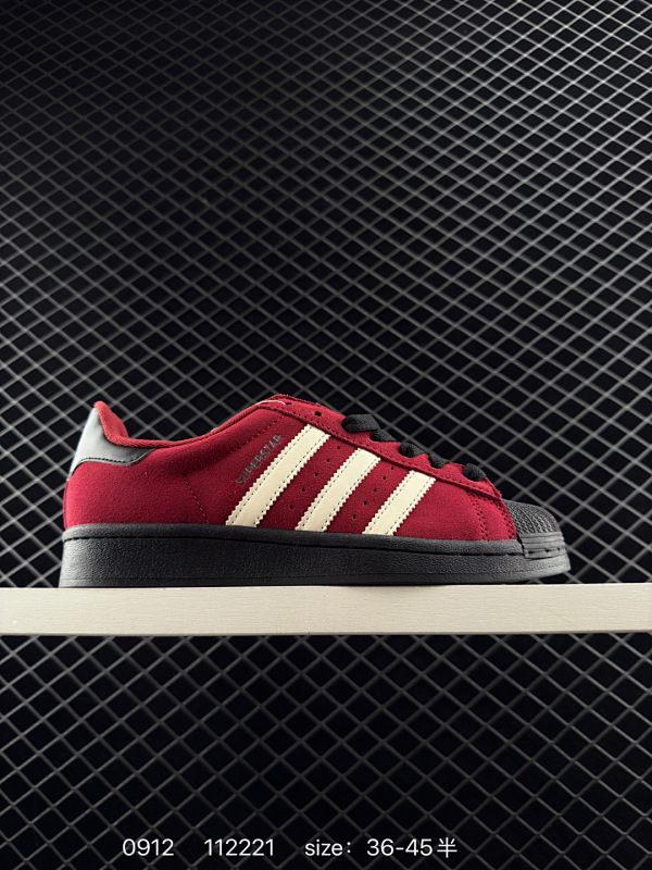 105 阿迪达斯Adidas三叶草 Originals Superstar 影子灰 贝壳头经典百搭休闲运动板鞋 2205WTYYIU »货号：JQ3220 »尺码：36 36 36⅔ 37⅓ 38 3